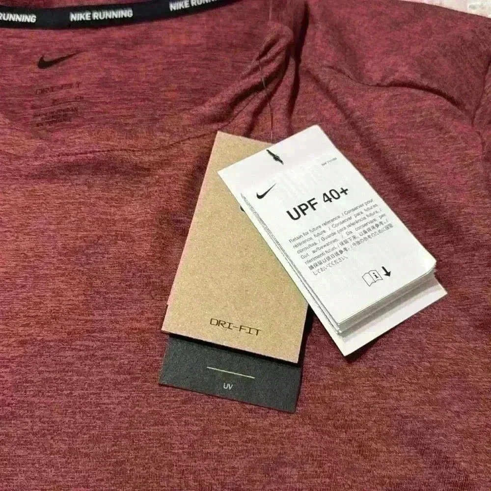 Nike Element Running Crew Long Sleeve Dri-Fit Men’s Burgandy Top Size Small NWT